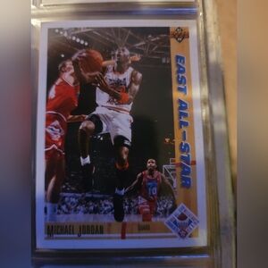 Basketball Legend Cards, 2 Micheal Jordans and 1 Larry Bird. Vintage Collectable